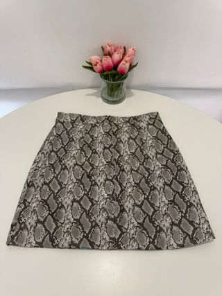Falda H&M Estampado Serpiente Talla 38