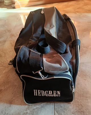 Bolsa de Deporte Hedgren Negra y Gris