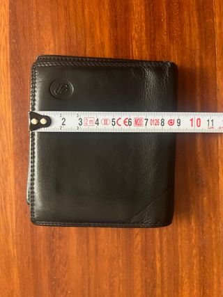 Cartera de cuero negra