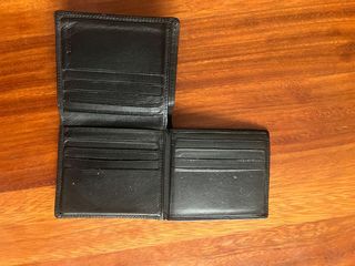 Cartera de cuero negra