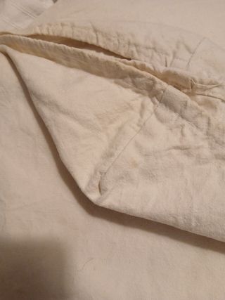 Pieza antigua de tela para trajes regionales