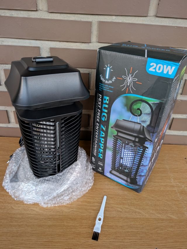 Lámpara mata mosquitos YEEFON 20W