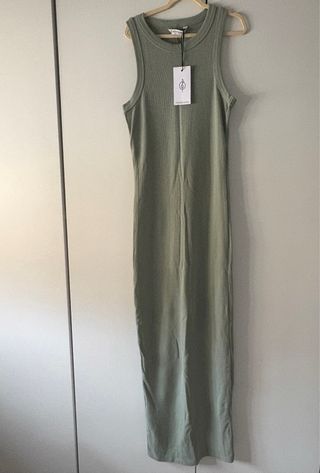 Stradivarius Vestido largo Etiqueta