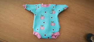 Neopreno bebé estampado manzanas