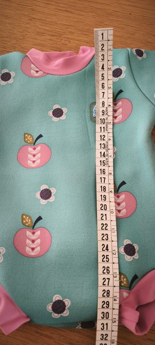 Neopreno bebé estampado manzanas