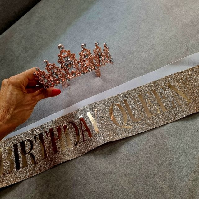 Tiara y banda rose gold. NUNCA usada.