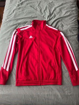 Chaqueta deportiva Adidas roja