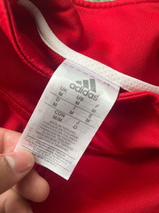 Chaqueta deportiva Adidas roja