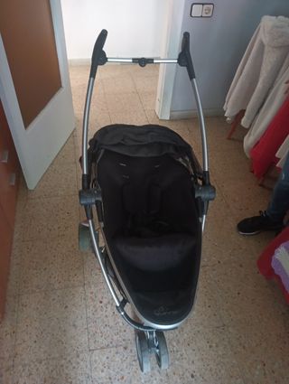 Carrito de bebé Quinny negro