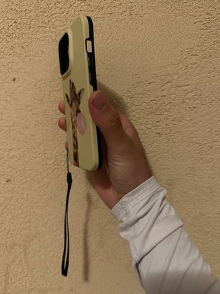 Funda iPhone 14 Pro Jirafa con Chicle