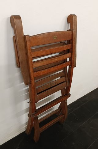 Poltrona pieghevole in teak per uso esterno