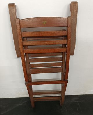 Poltrona pieghevole in teak per uso esterno