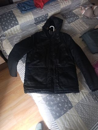 Chaqueta negra hombre