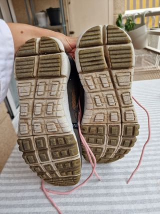 Zapatillas Nike Senderismo Marrón y Rosa