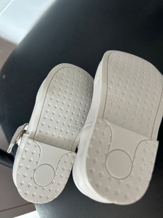 Zapatos niño, los doy 