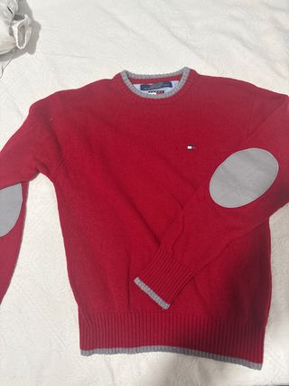 Jersey Tommy Hilfiger Rojo con Parches