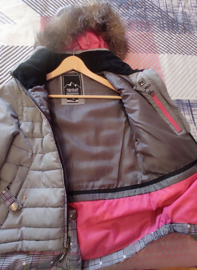 Chaqueta Rip Curl chica gris y rosa