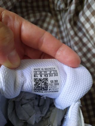 Zapatillas Adidas talla 42