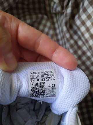 Zapatillas Adidas talla 42