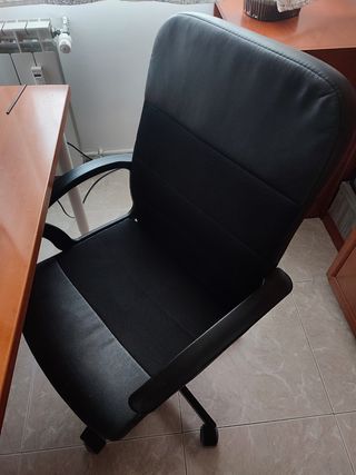 Silla Escritorio/Oficina IKEA RENBERGET Negra