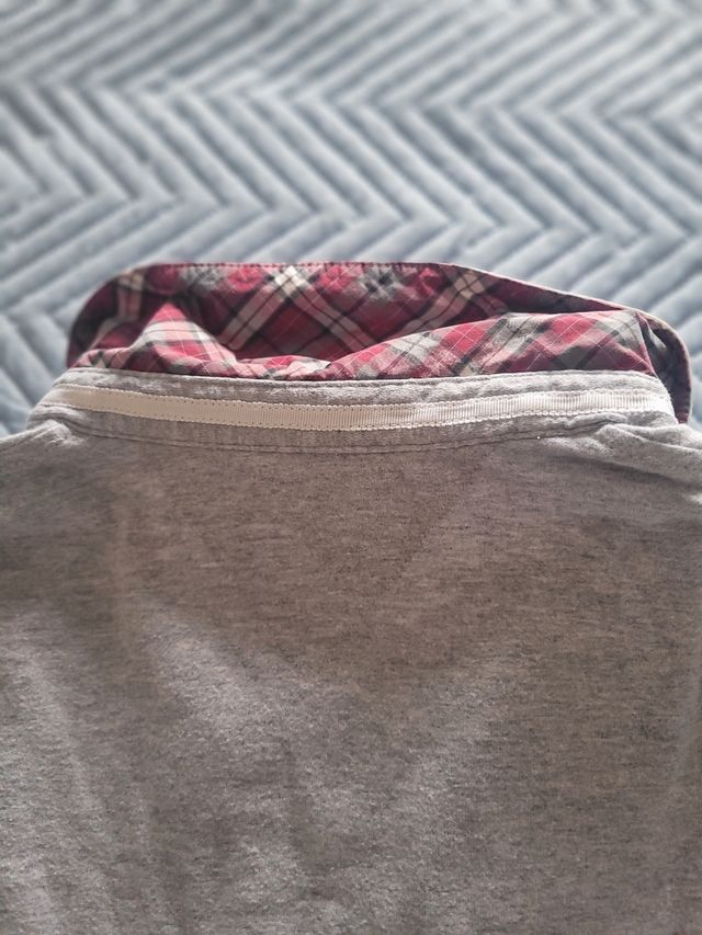 Camiseta/polo Tommy Hilfiger Gris Talla L mujer.