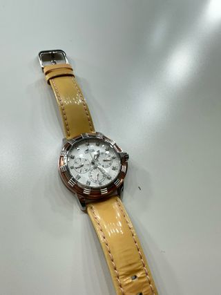 Reloj Lotus Mujer Amarillo y Plateado