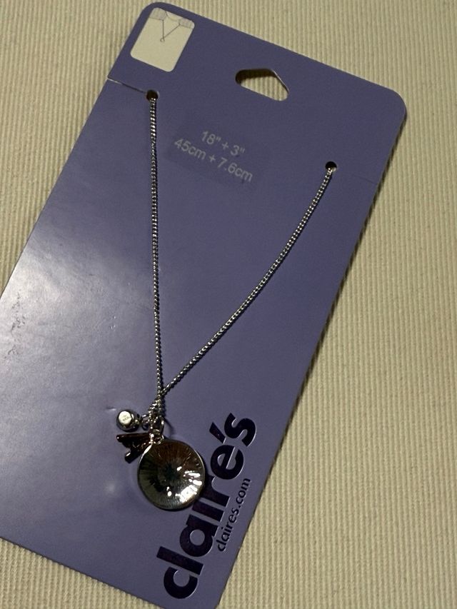 Collar Claire's con inicial A