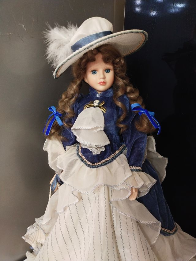 Muñeca porcelana 51 cm