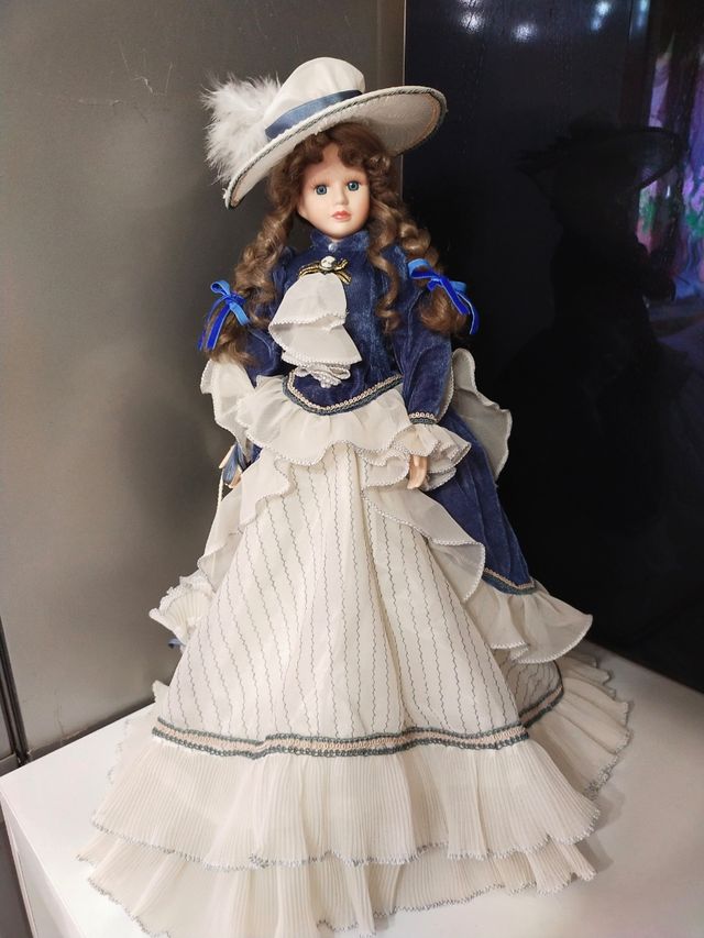 Muñeca porcelana 51 cm