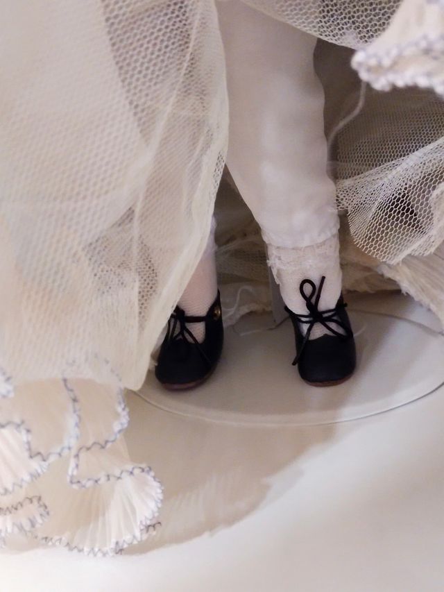 Muñeca porcelana 51 cm