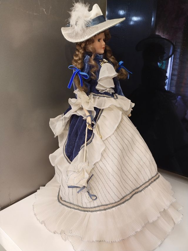 Muñeca porcelana 51 cm