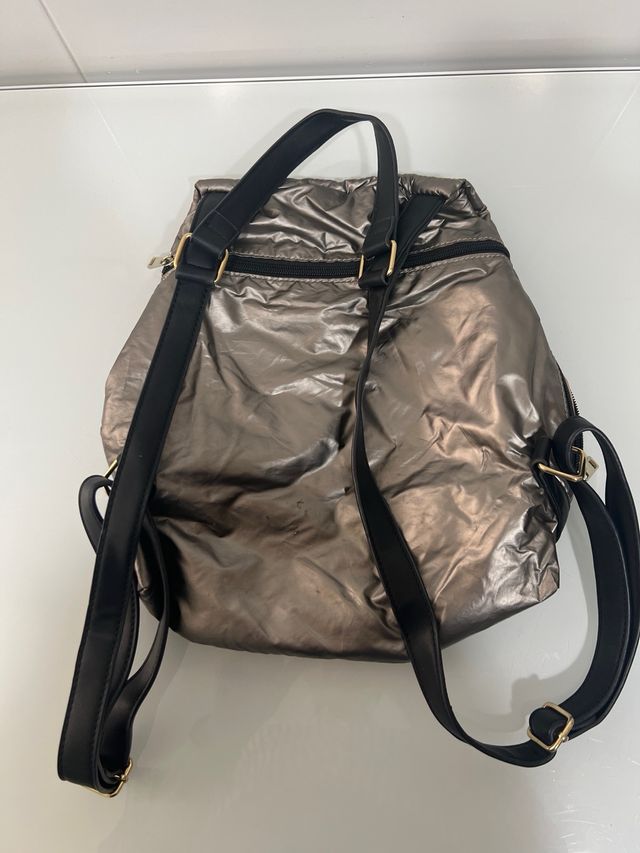 Mochila acolchada de seguridad, con cremallera