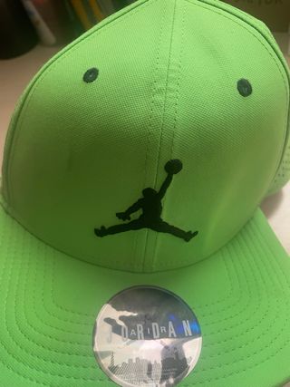 Gorra Jordan verde