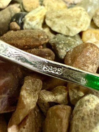 Anillo Plata Ley Cristal Verde y Circonitas