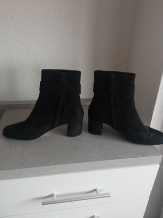 Botines de mujer negros