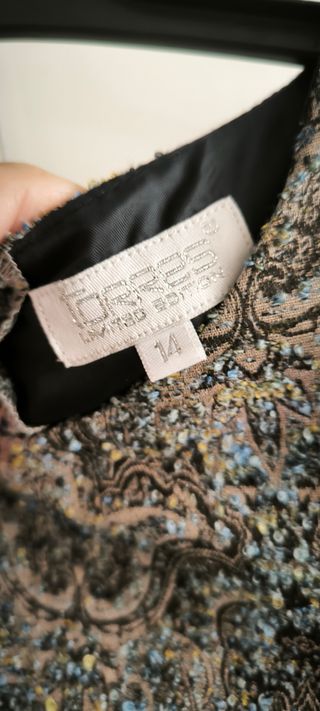 Vestido elegante niña con etiqueta 