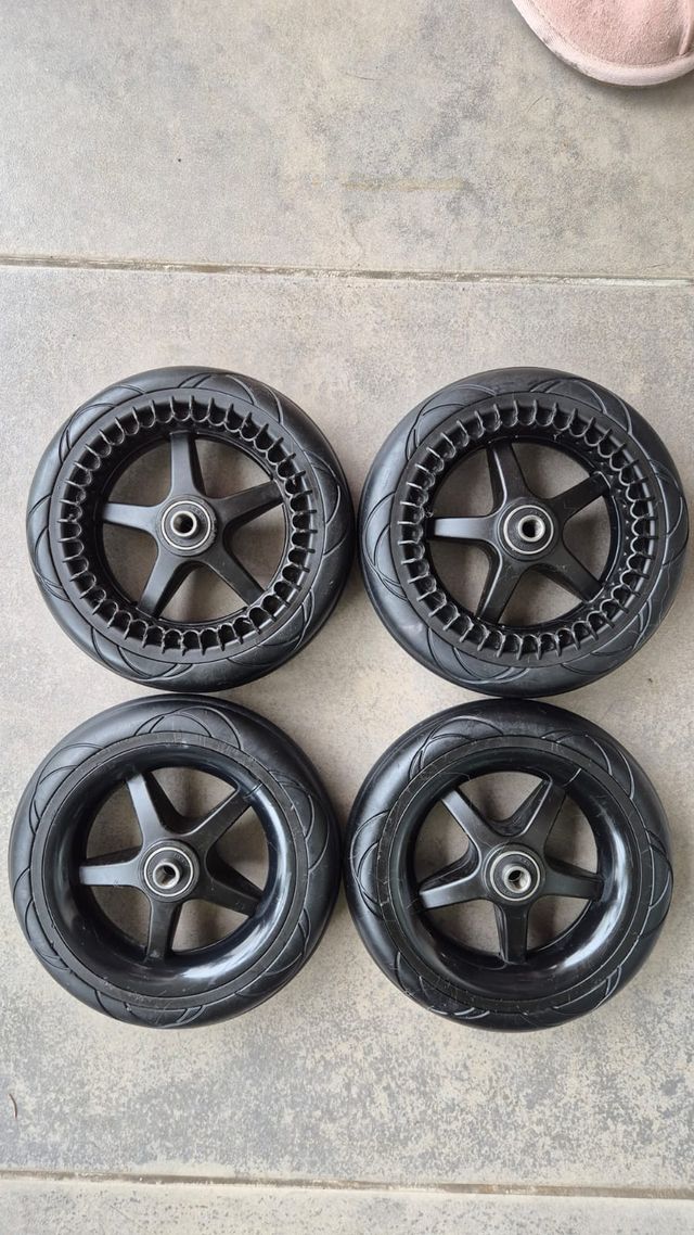 Ruedas Bugaboo Bee 3/5