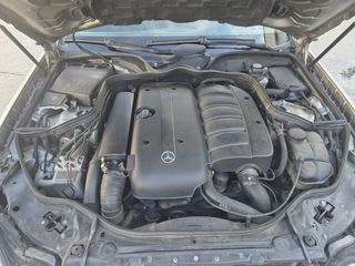 Mercedes-Benz Clase E 2004