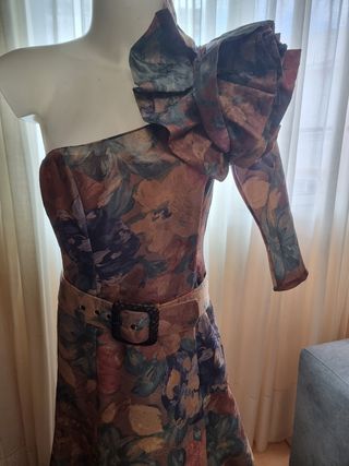 Espectacular traje de flamenca