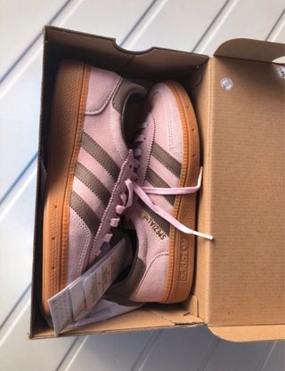 Zapatillas Adidas Spezial Rosa y Marrón