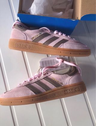 Zapatillas Adidas Spezial Rosa y Marrón
