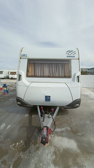 Caravana Knaus SPORT 400 LKK