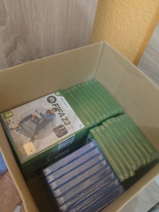 MOLTI GIOCHI. X43 FIFA 23 Xbox Series X e Saints