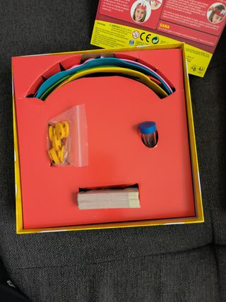 Hedbanz Juego de Mesa Bizak.. 