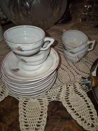 Lote de antigüedades. Se vende lote completo.