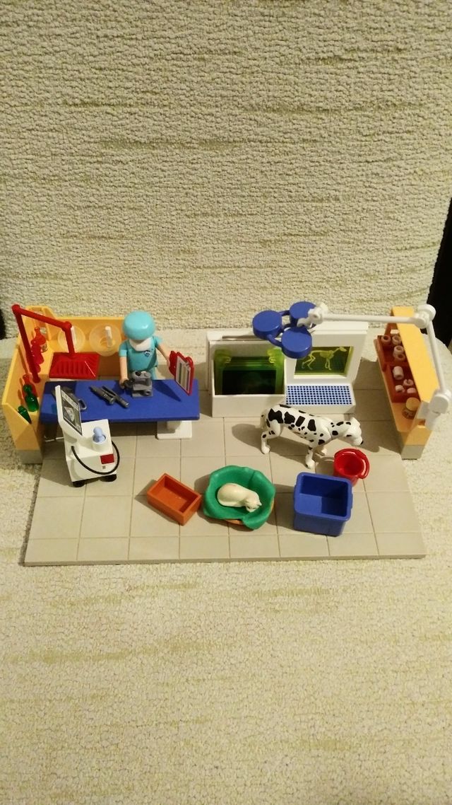 Playmobil veterinario con accesorios