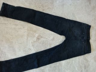 Pantalón vaquero Zara hombre talla 40
