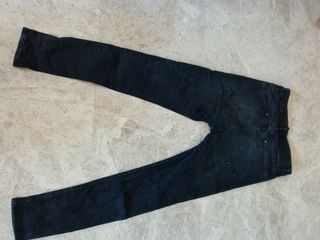 Pantalón vaquero Zara hombre talla 40
