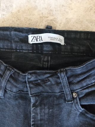 Pantalón vaquero Zara hombre talla 40