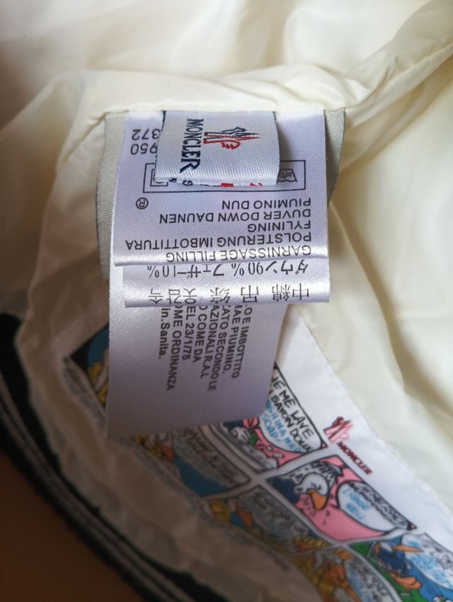 Cazadora Moncler Negra Sin Estrenar